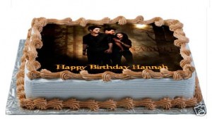 Twilight Birthday Cakes on If You Have Created A New Moon Birthday Cake And Want To Share Your
