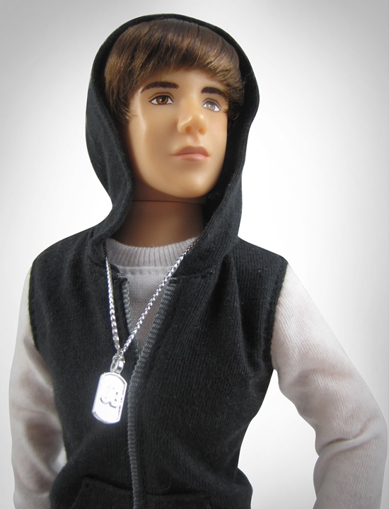 justin bieber hoodie and hat. Justin Bieber Dolls have Fans